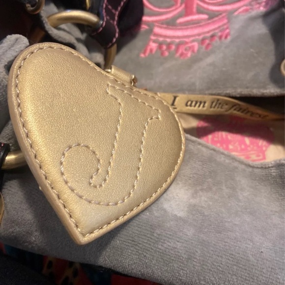 SOLD DO NOT BUY Gray and pink Juicy Couture baby fluffy bag - Picture 3 of 8